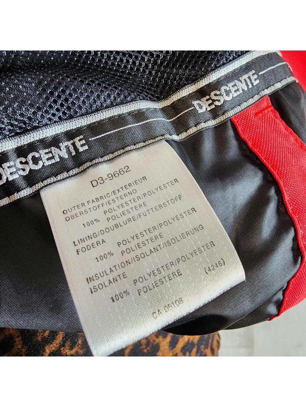 LKNW Red Descente heat navi ski winter jacket coat XS Heat Navi - Picture 8 of 8